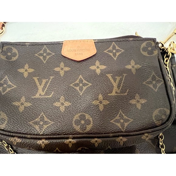 Louis Vuitton Multi Pochette Bag - Picture 6 of 15
